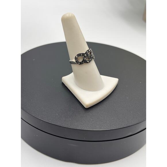 IBB TH 925 Sterling Silver Marcesite Intertwined Ring Sz 8 - Picture 2 of 8